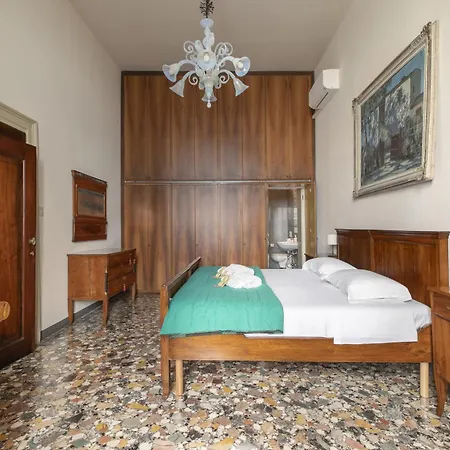 Ca' Bianca - Historic In Appartamento Vicenza